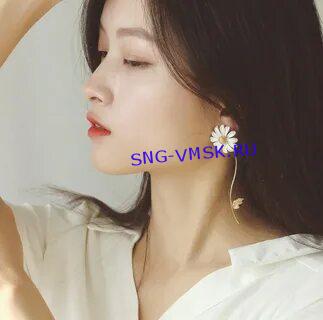 Yetuk ishbilarmon ayol pornosini tomosha qiling Xitoy ayollar porno uxlab yotgan