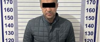 В Кара-Балте пьяный мужчина ударил прохожего ножом -