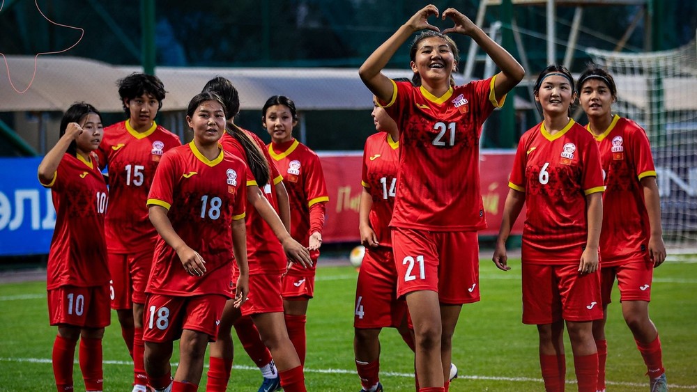 Женская сборная Кыргызстана по футболу (U-17) одержала победу над Ираном —