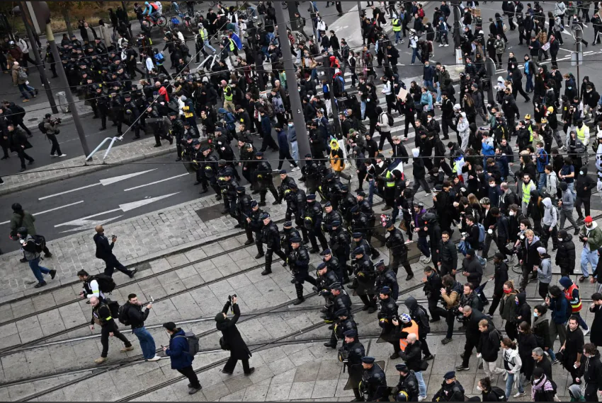 Во Франции снова протесты: теперь против роста стоимости жизни 