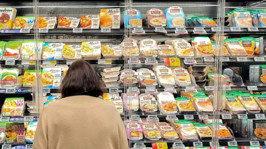 Хакеры вывели из строя холодильники в магазинах Франции: тонны продуктов пропали 